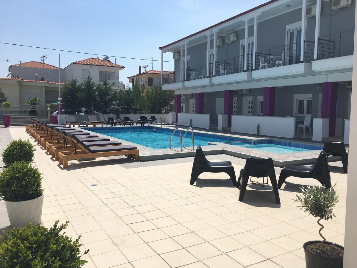 Philoxenia Earia Aparthotel Βρασνά Εξωτερικό φωτογραφία