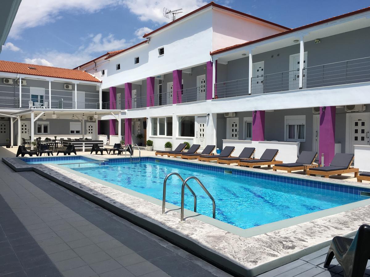 Philoxenia Earia Aparthotel Βρασνά Εξωτερικό φωτογραφία